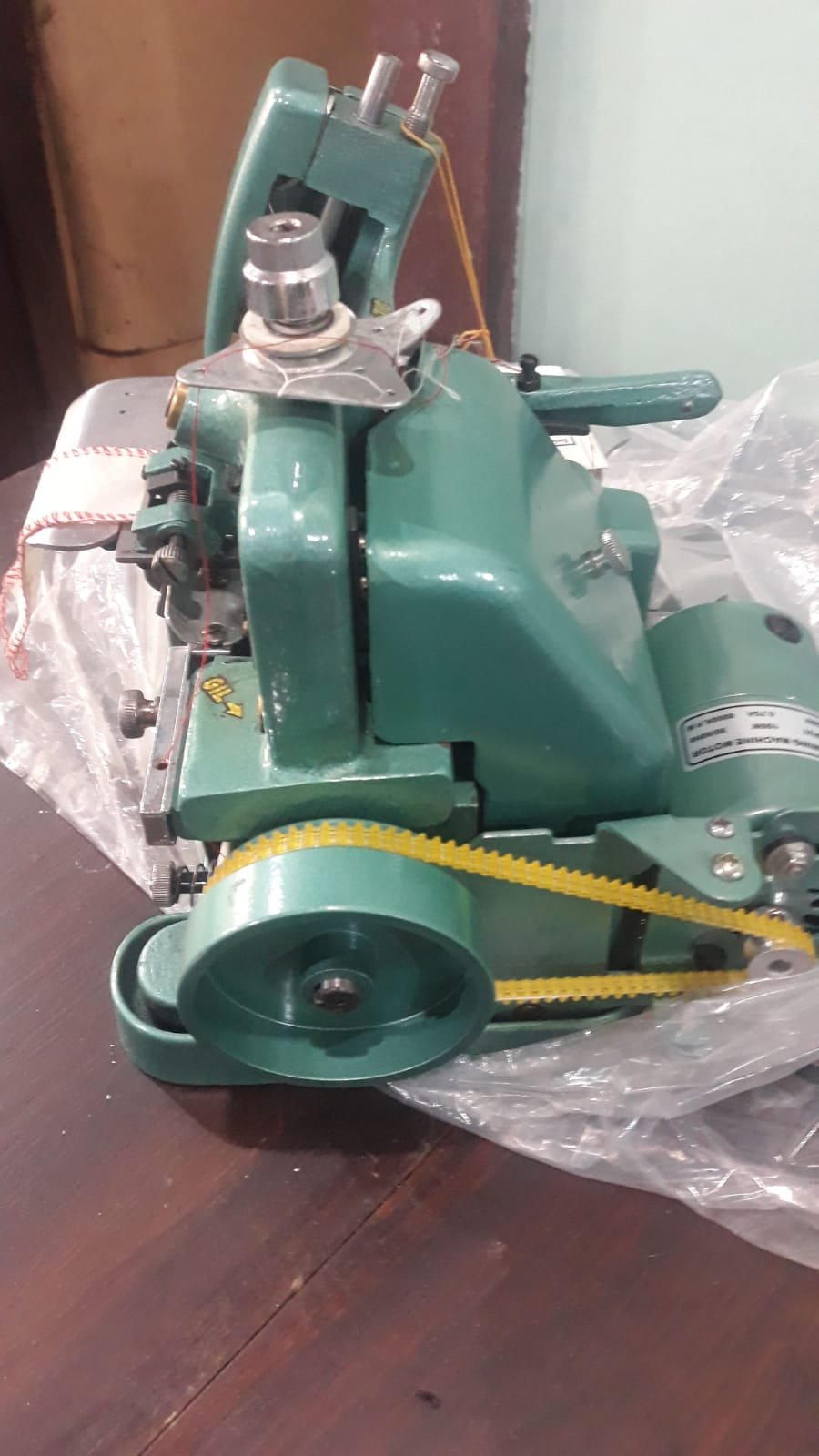 8C0XpZxgqFqD IMG 20241114 WA0003 Overlock 3 hilos