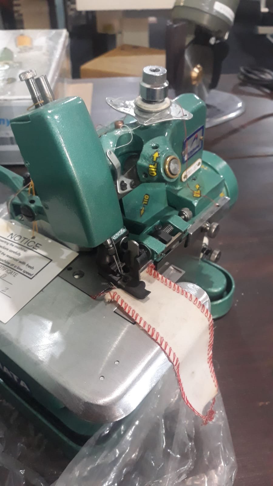 q0nCClH4J6ag IMG 20241114 WA0002 Overlock 3 hilos